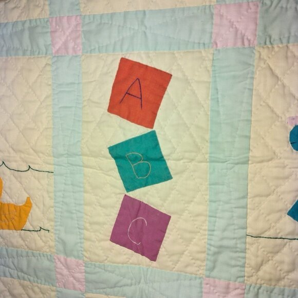 Handmade Quilted Baby Wall Hanging Yellow Green Animals Turtle Mice Ducks READ - Picture 9 of 16